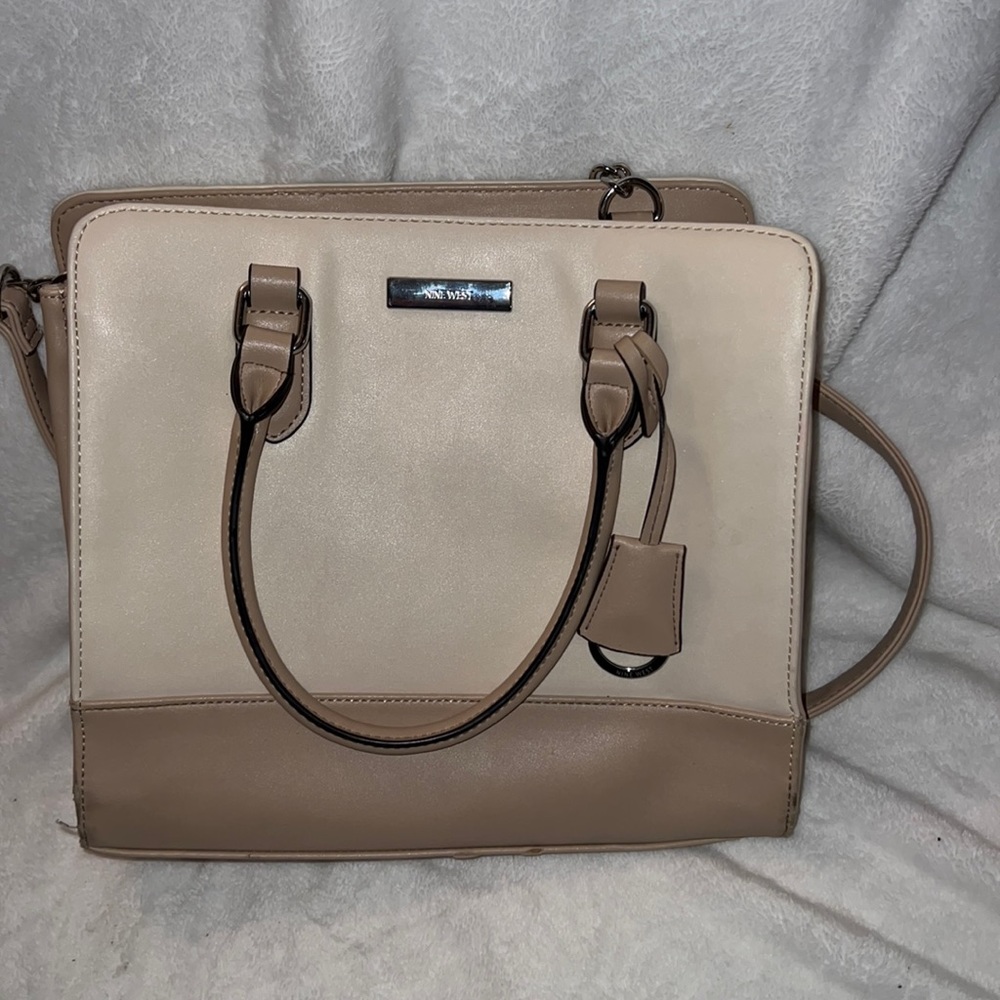 Nine West cream and tan purse